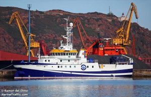 Ángeles Alvariño a flote